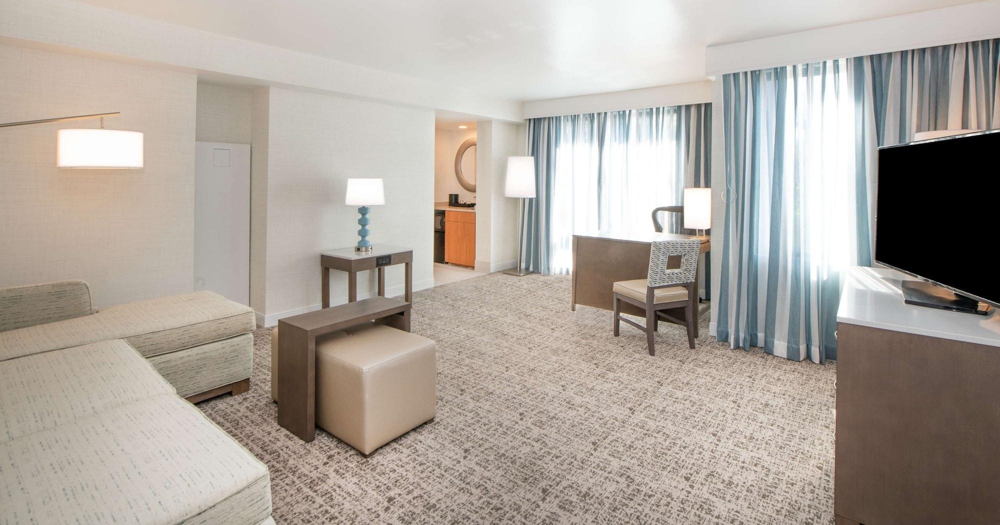 Embassy Suites By Hilton Philadelphia Valley Forge Wayne Exteriér fotografie