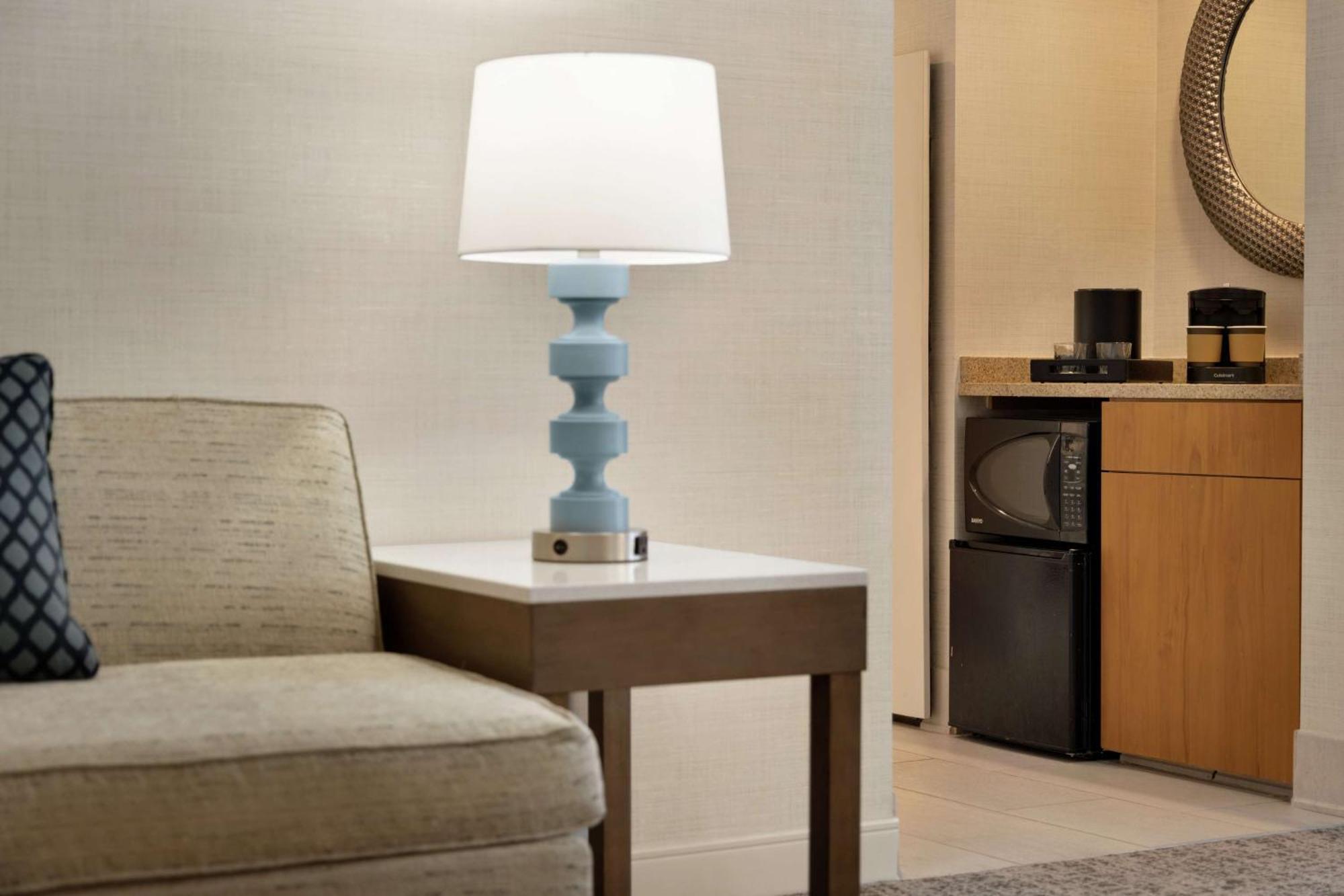 Embassy Suites By Hilton Philadelphia Valley Forge Wayne Exteriér fotografie