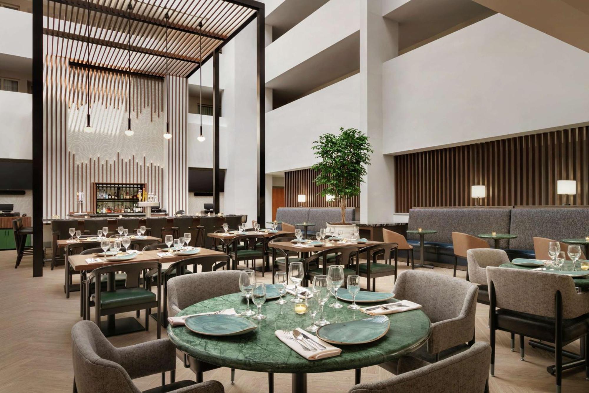 Embassy Suites By Hilton Philadelphia Valley Forge Wayne Exteriér fotografie