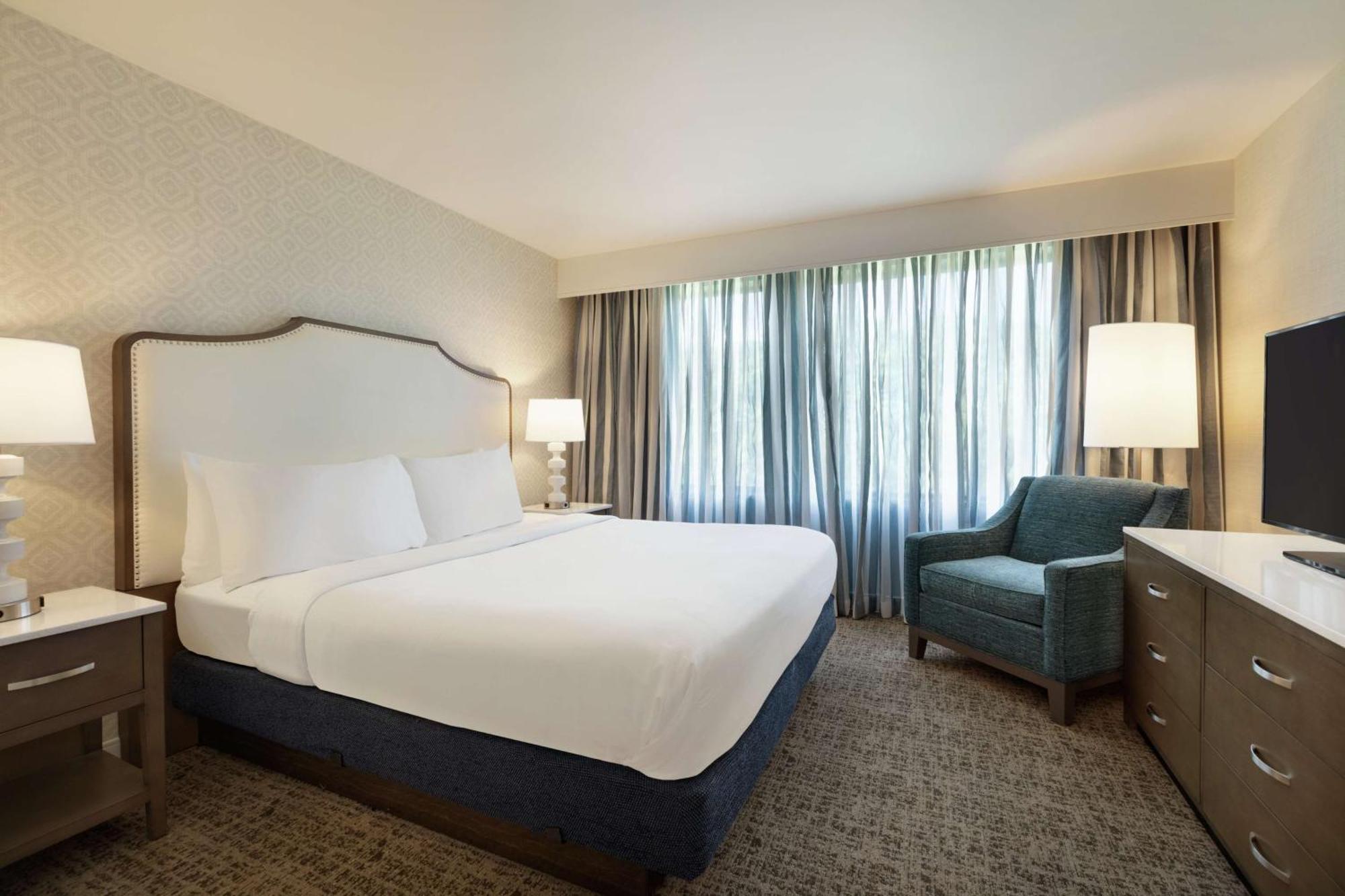 Embassy Suites By Hilton Philadelphia Valley Forge Wayne Exteriér fotografie