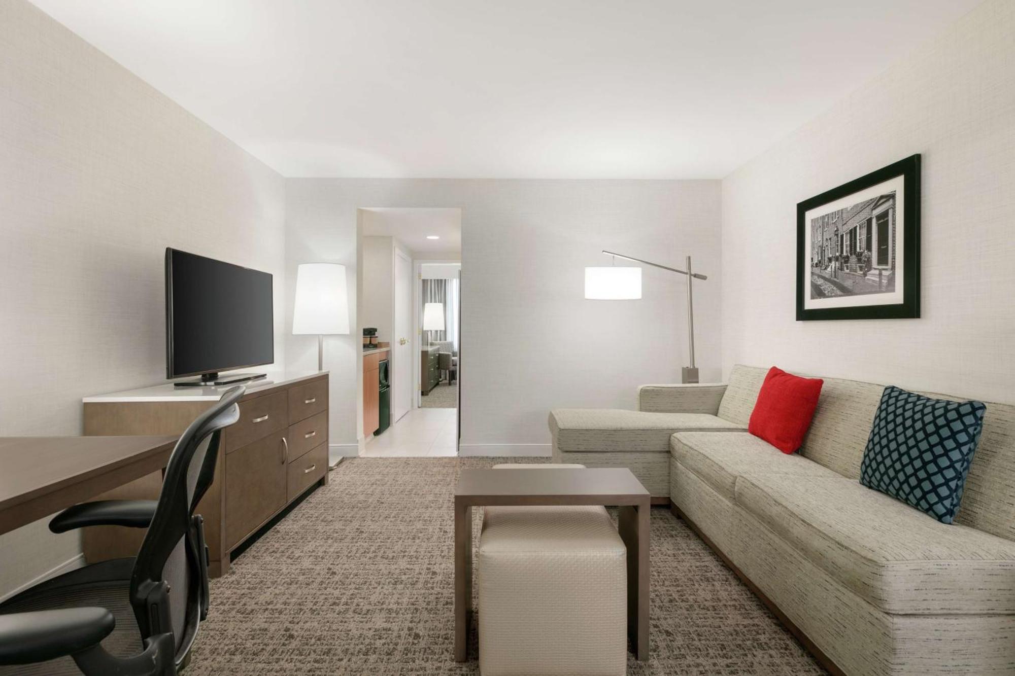 Embassy Suites By Hilton Philadelphia Valley Forge Wayne Exteriér fotografie