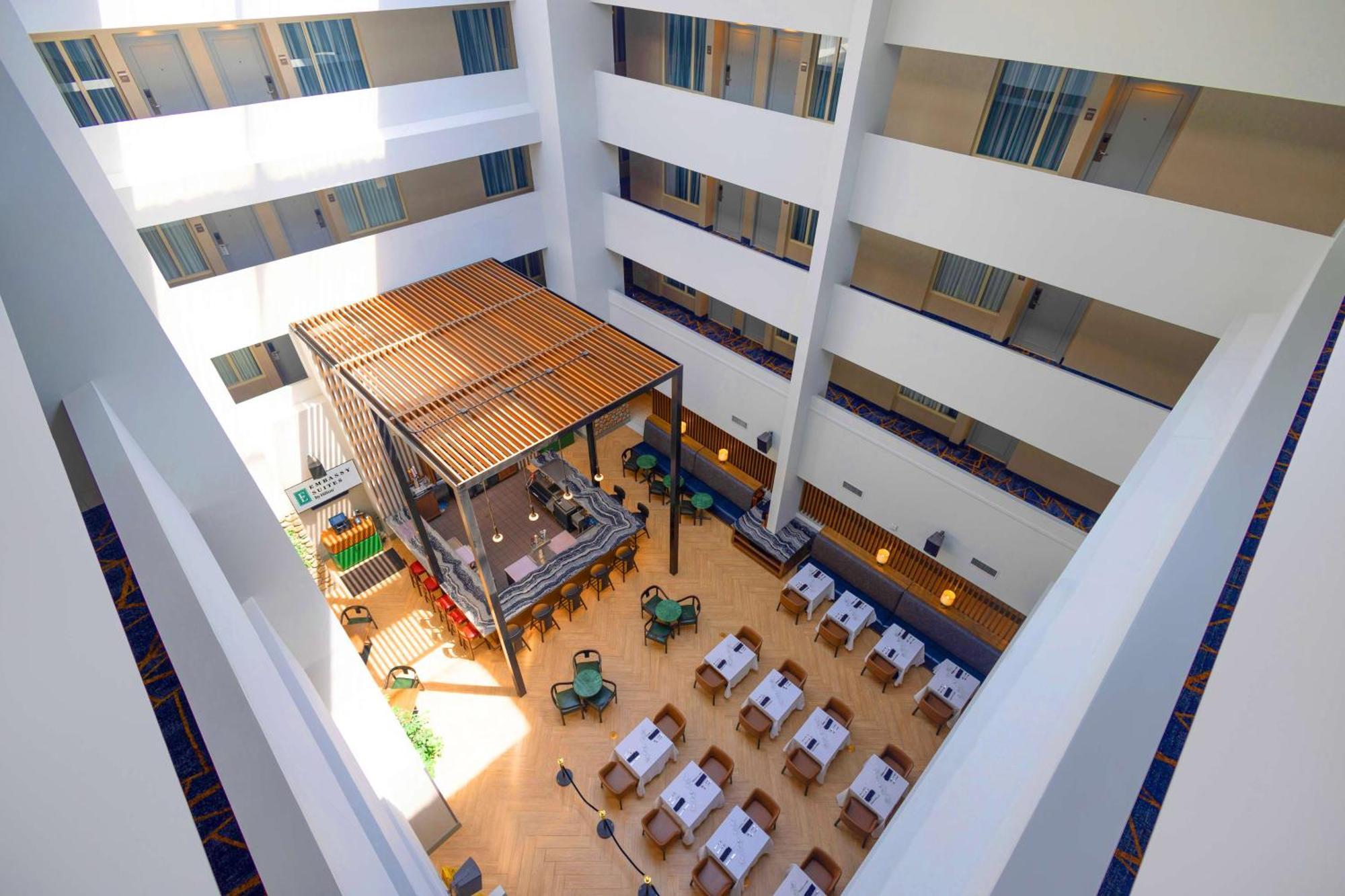 Embassy Suites By Hilton Philadelphia Valley Forge Wayne Exteriér fotografie